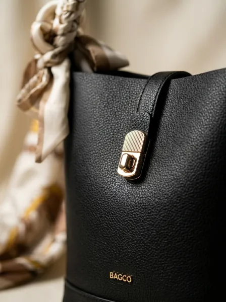Sac Elmora, Noir